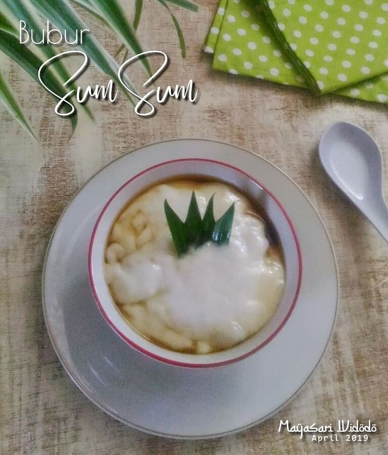 Indonesian Sweet Rice Pudding
