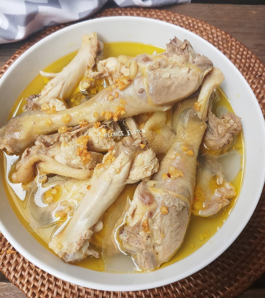 Clear Chicken Soup with Free-Range Chicken