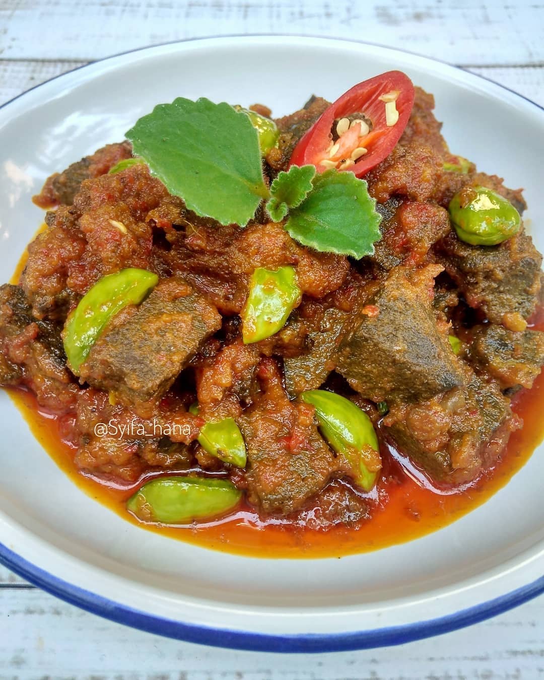 Spicy Indonesian Beef Liver Stir-Fry