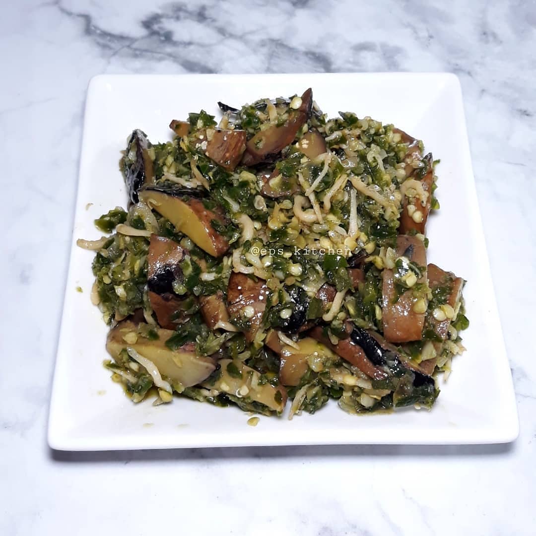 Indonesian Stir-Fried Jengkol with Green Chili