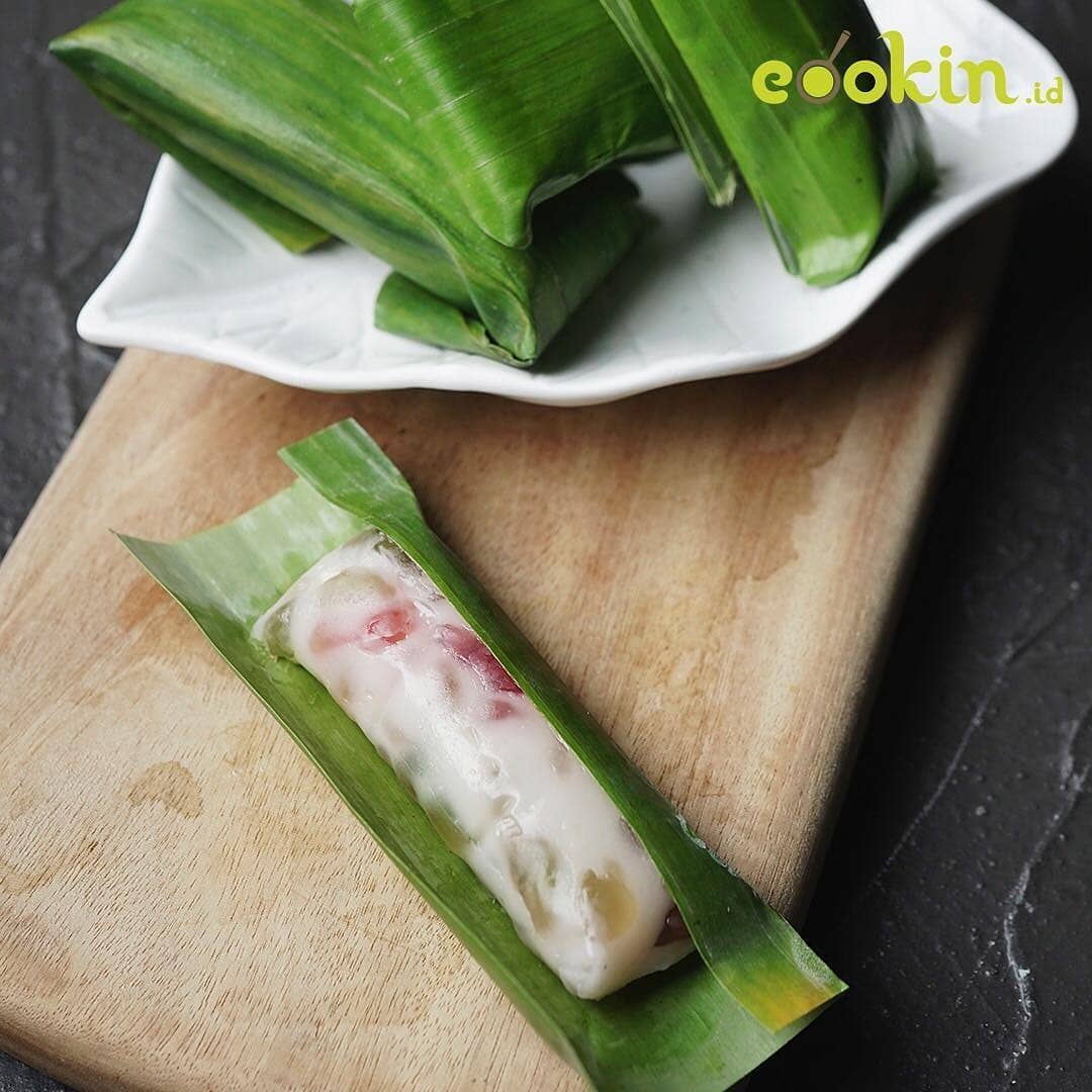 Hunkwe Traditional Indonesian Snack