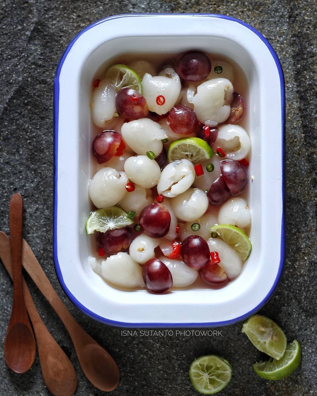Spicy Rambutan and Grape Salad