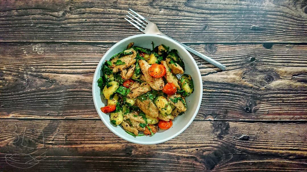 Black Pepper Gnocchi Stir-Fry with Vegetables