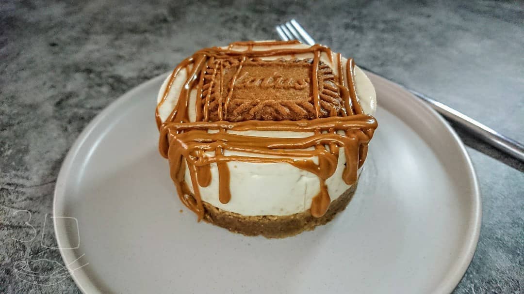 Low-Syn Biscoff Cheesecake with Grapenuts Base