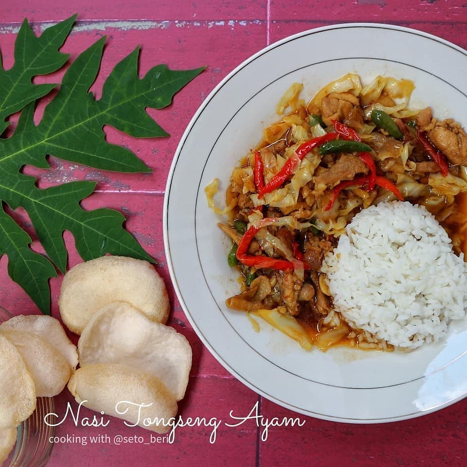 Spicy Indonesian Chicken Tongseng