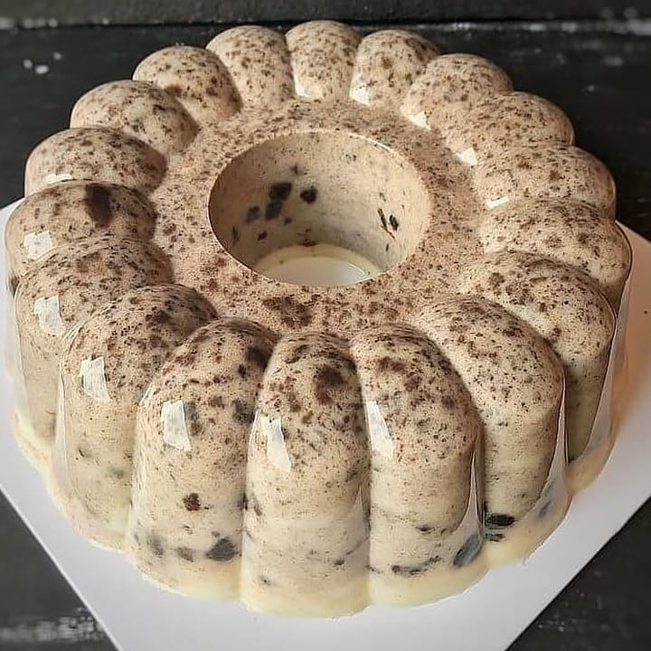 Layered Oreo Milk Pudding
