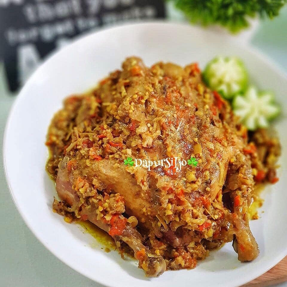 Indonesian Betutu Chicken Stew