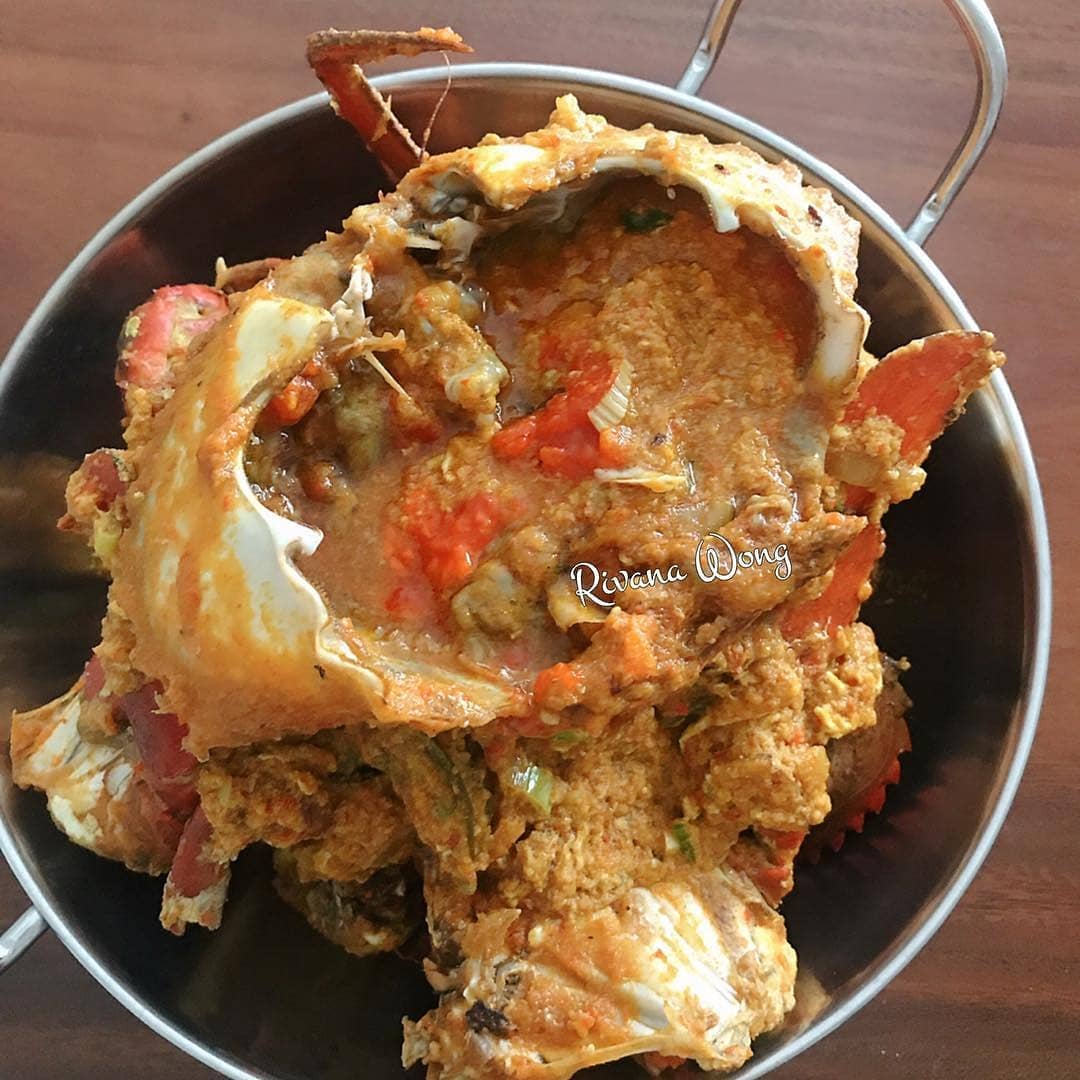 Padang-Style Crab with Spicy Sauce