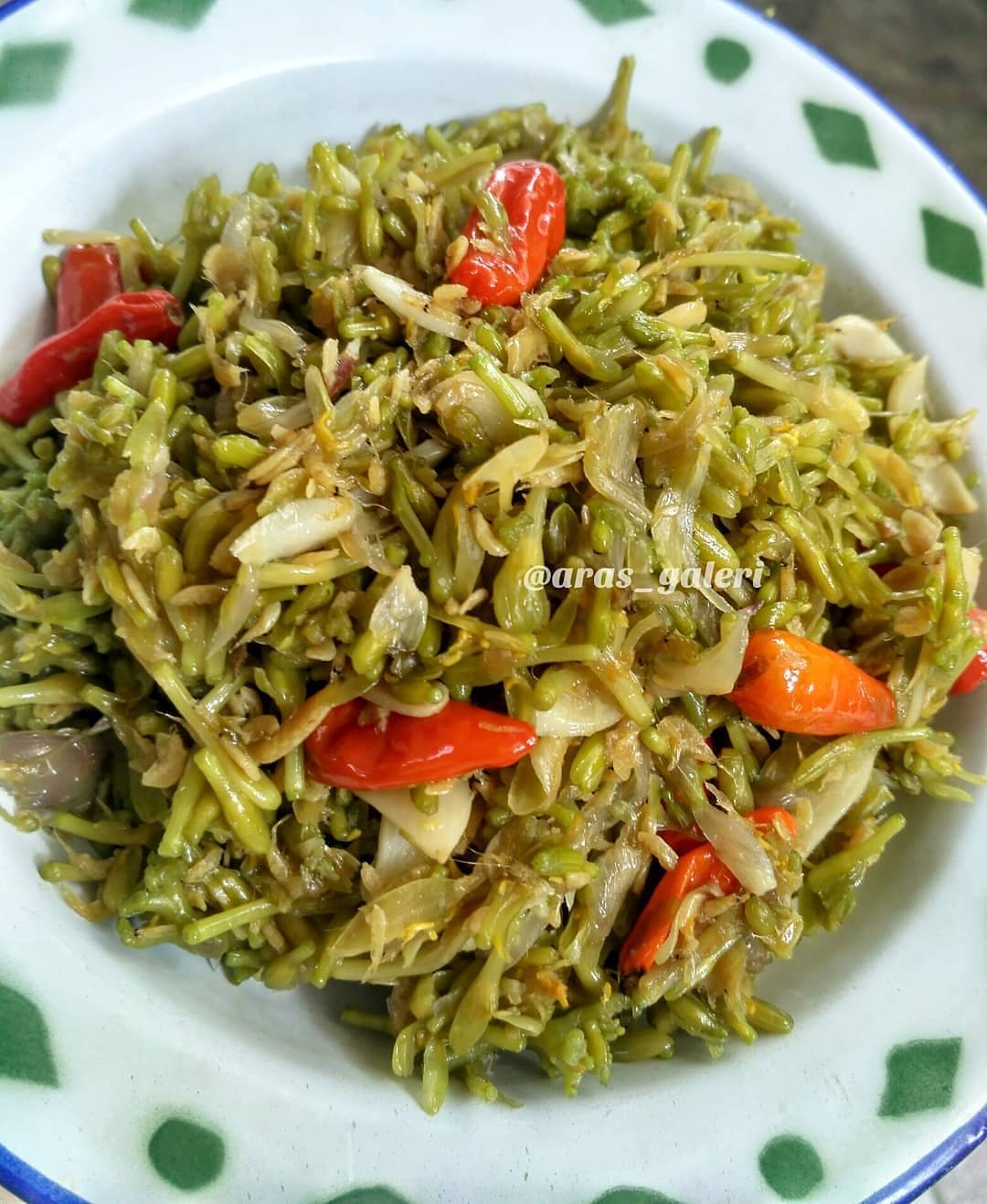 Papaya Flower Stir-Fry with Dried Shrimp