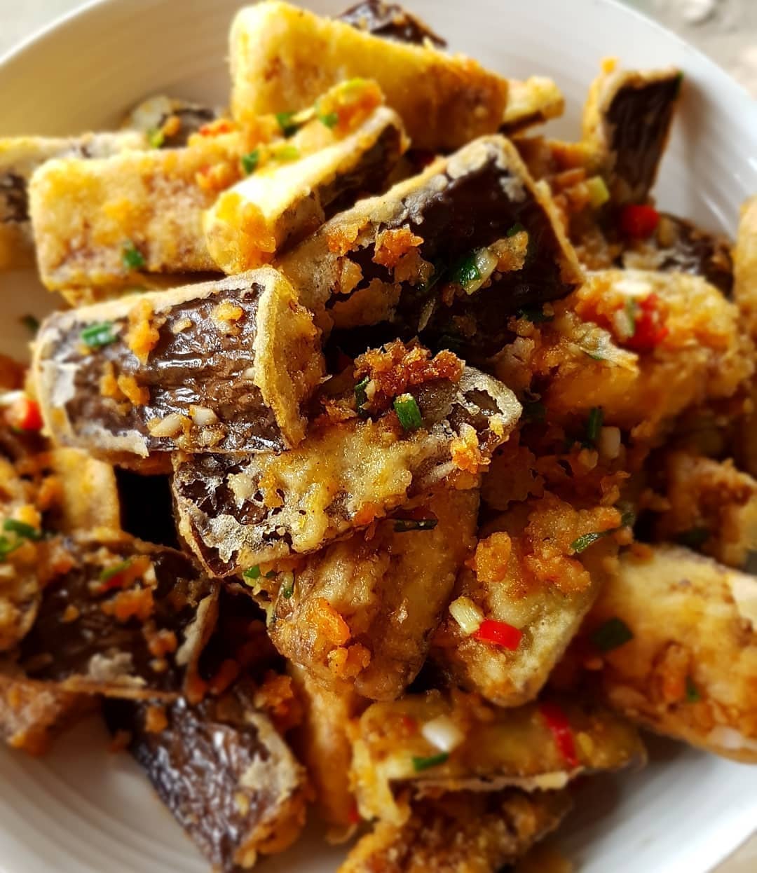 Deep-Fried Eggplant with Dried Shrimp Sauce