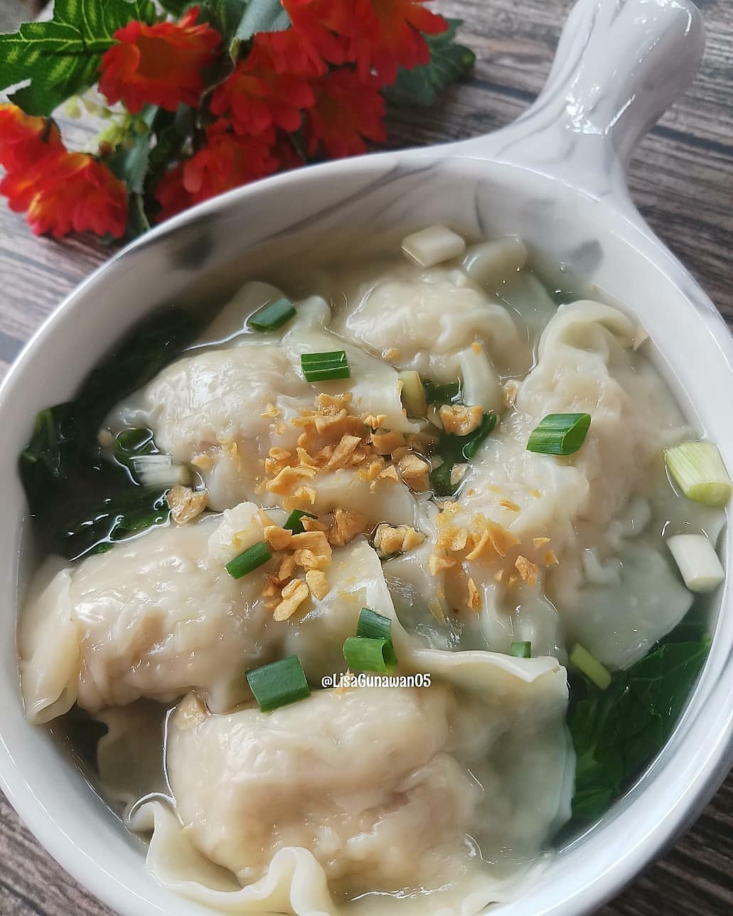Shrimp and Chicken Dumpling Soup