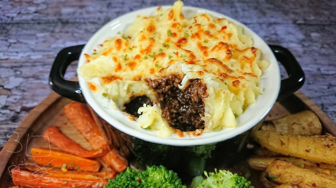 Veggie Cottage Pie with Vegetables
