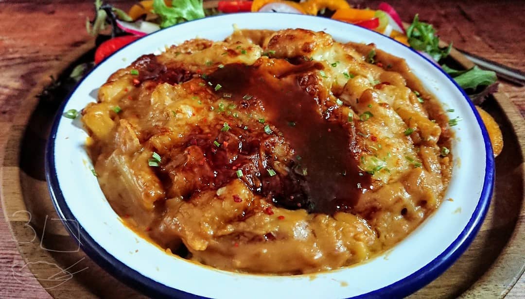 Marmite Infused Macaroni and Cheese
