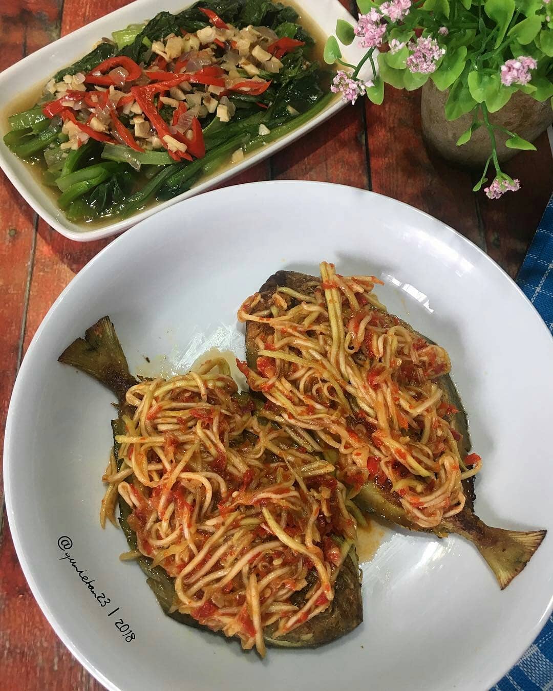 Grilled Pomfret with Mango Sambal