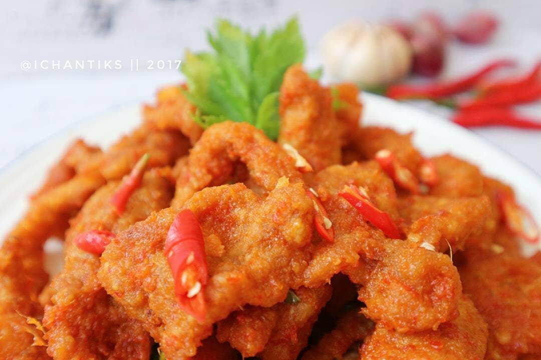 Crispy Spicy Chicken Skin