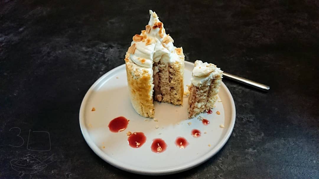 Almond and Raspberry Roll Cake