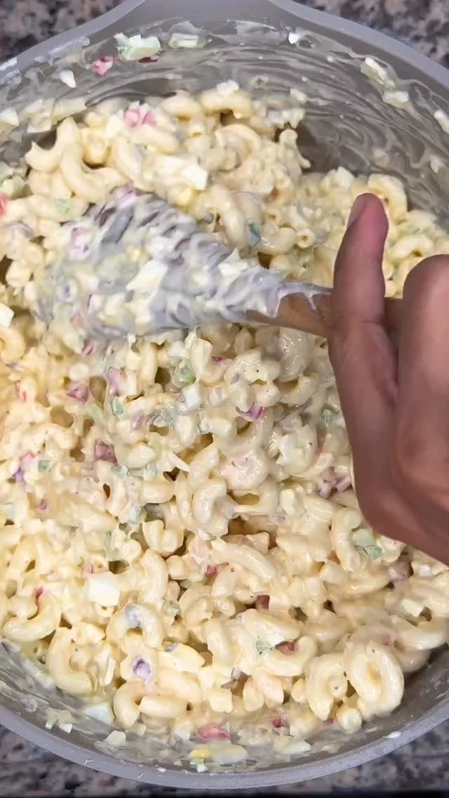 Easy Classic Macaroni Salad