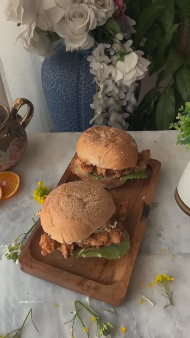 Crispy Fried Chicken Burger