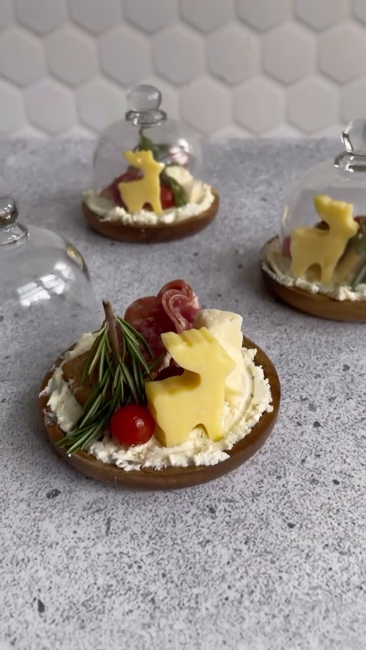 Holiday Snow Globe Charcuterie Appetizer