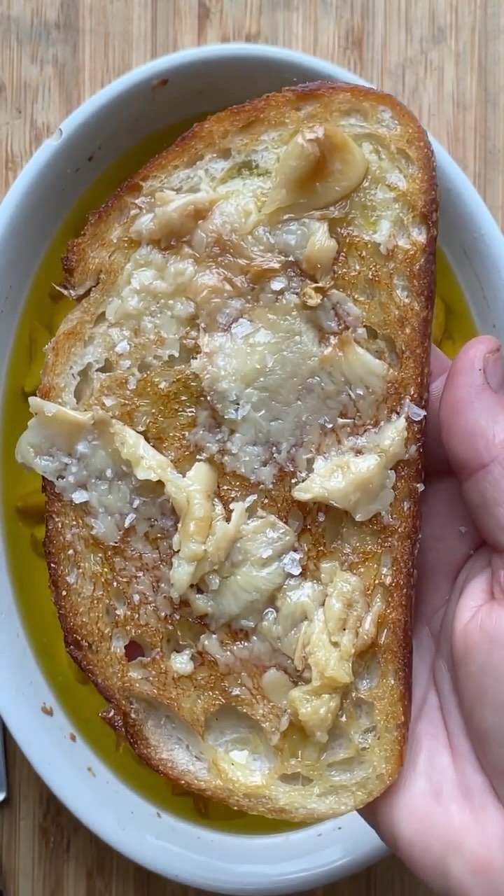 Slow-Roasted Garlic Confit in Oil
