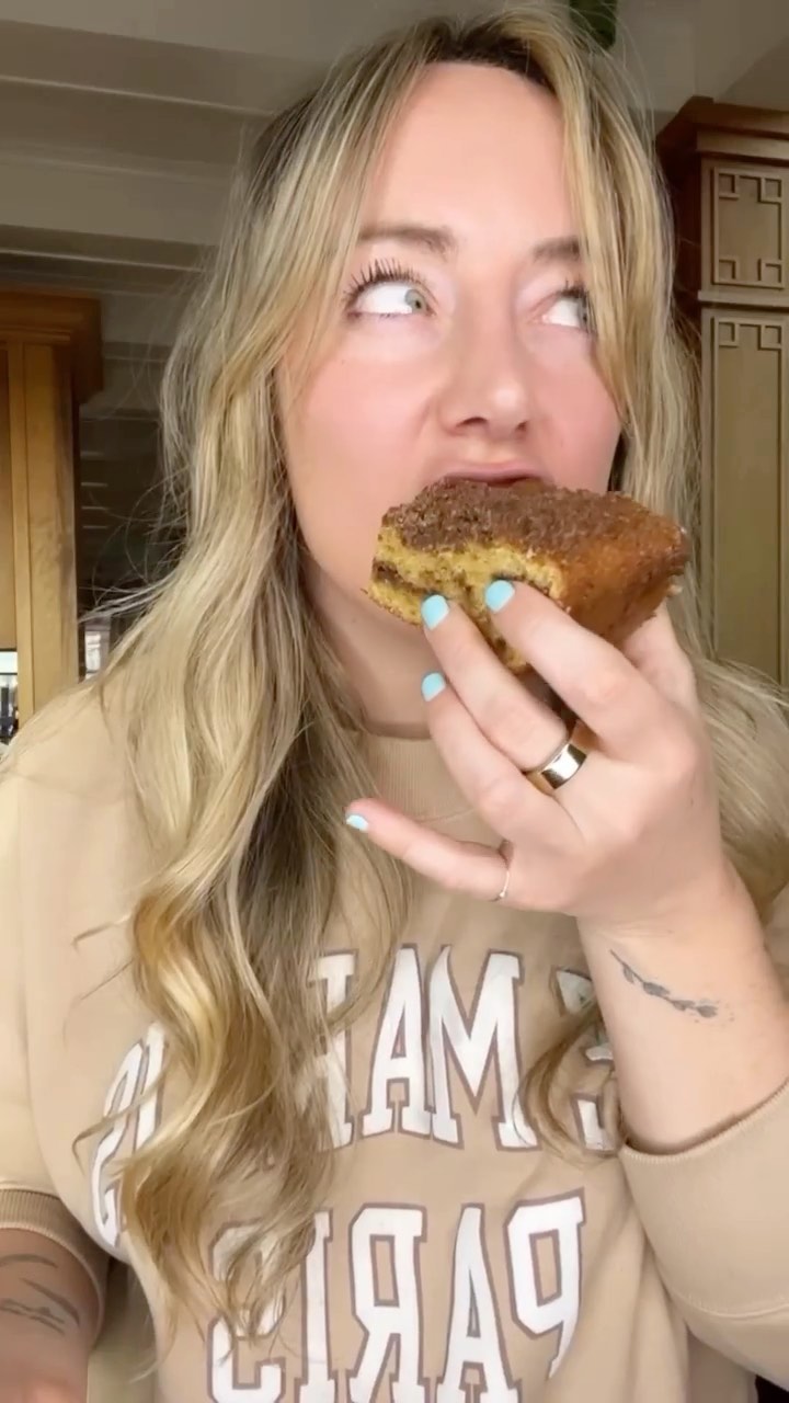 Healthy Copycat Starbucks Coffee Cake