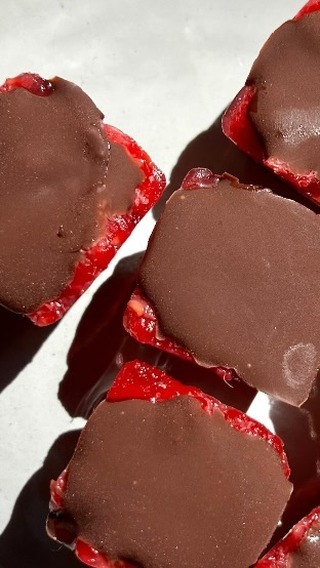 Peanut Butter and Jelly Bites