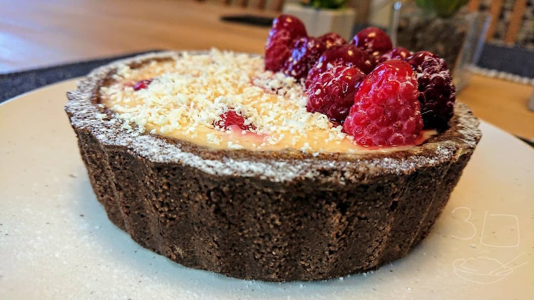 Raspberry and White Chocolate Tart