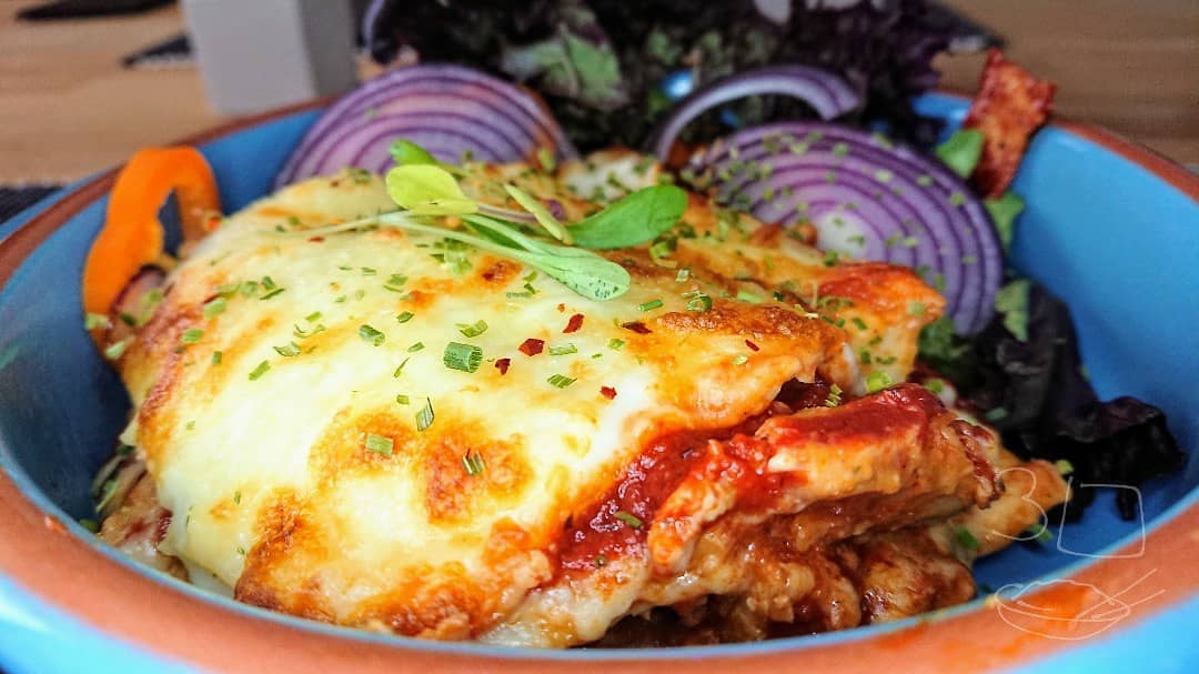 Spicy Vegetarian Chilli Lasagne
