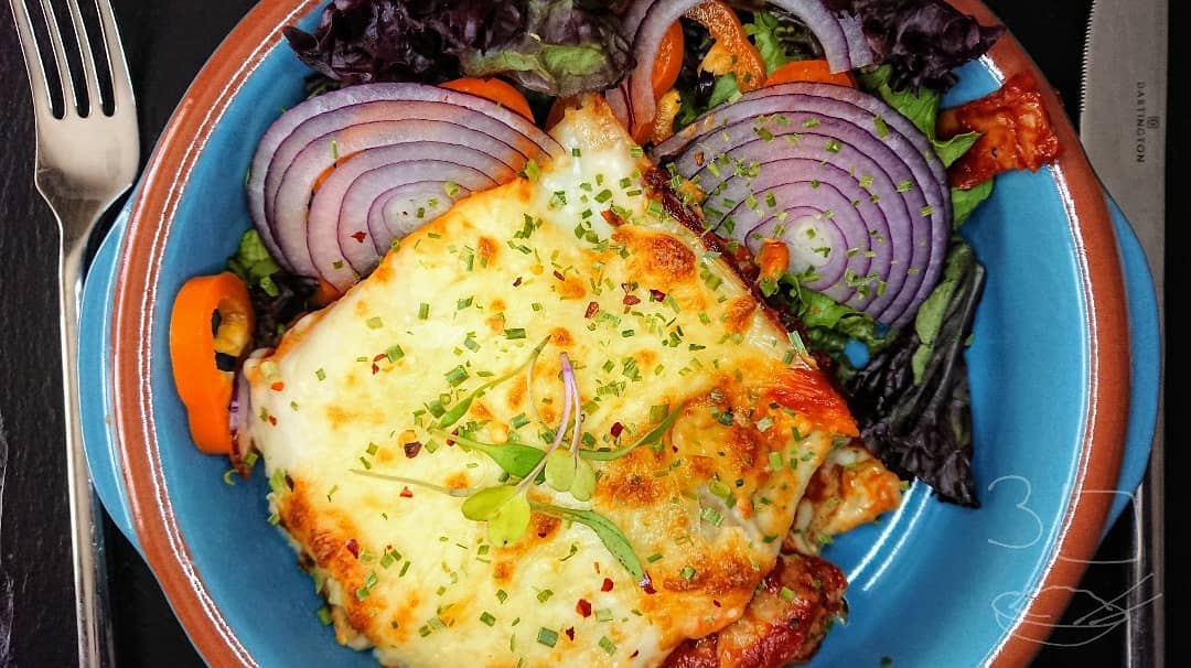 Spicy Vegetarian Chilli Lasagne