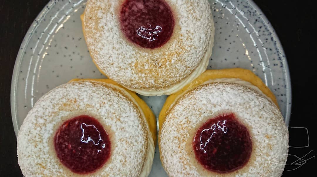 Jam and Custard Rings