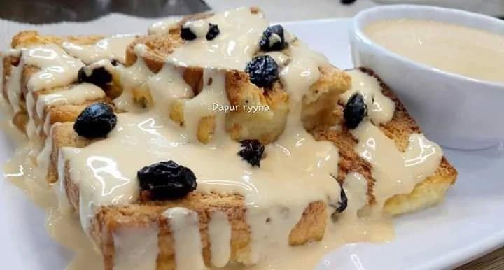 Bread Pudding with Custard Sauce