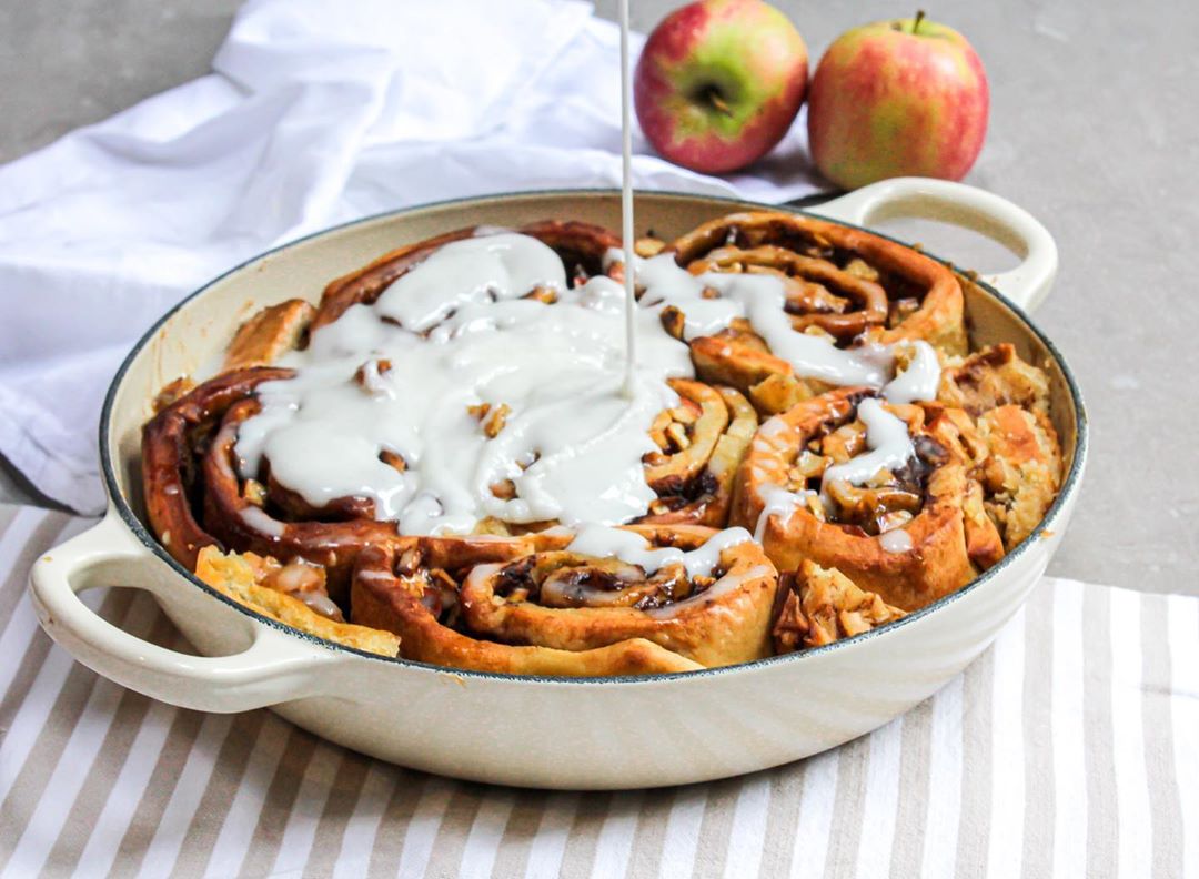 Apple and Cinnamon Rolls