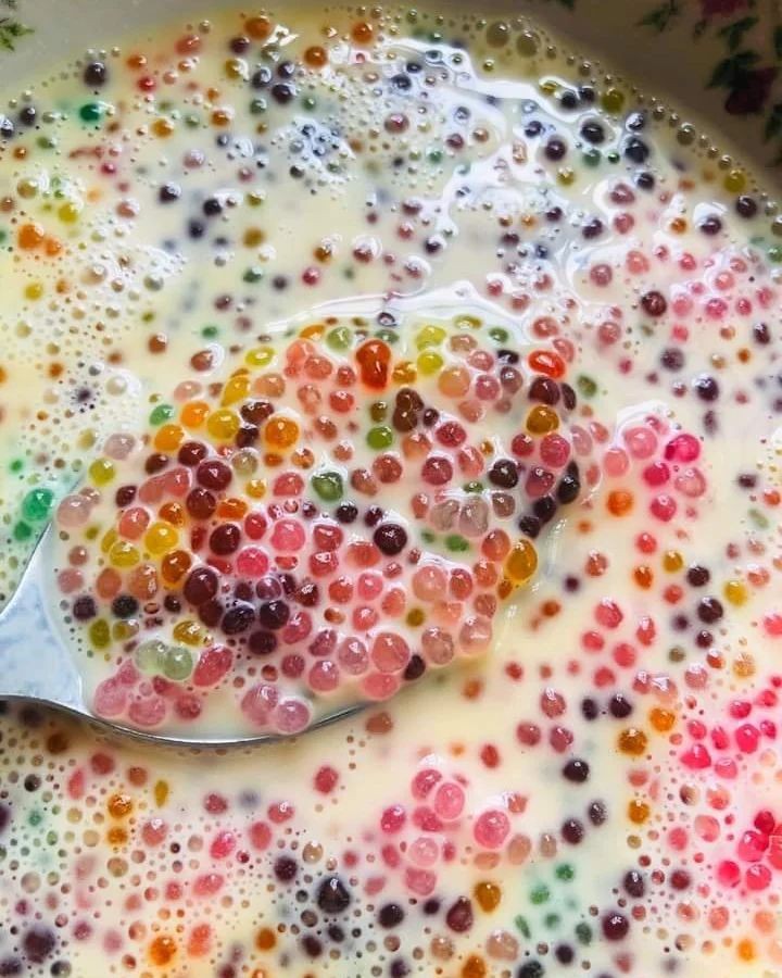 Sago Pearls with Pandan Sauce