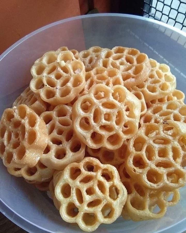 Malaysian Rose Flower Fritters