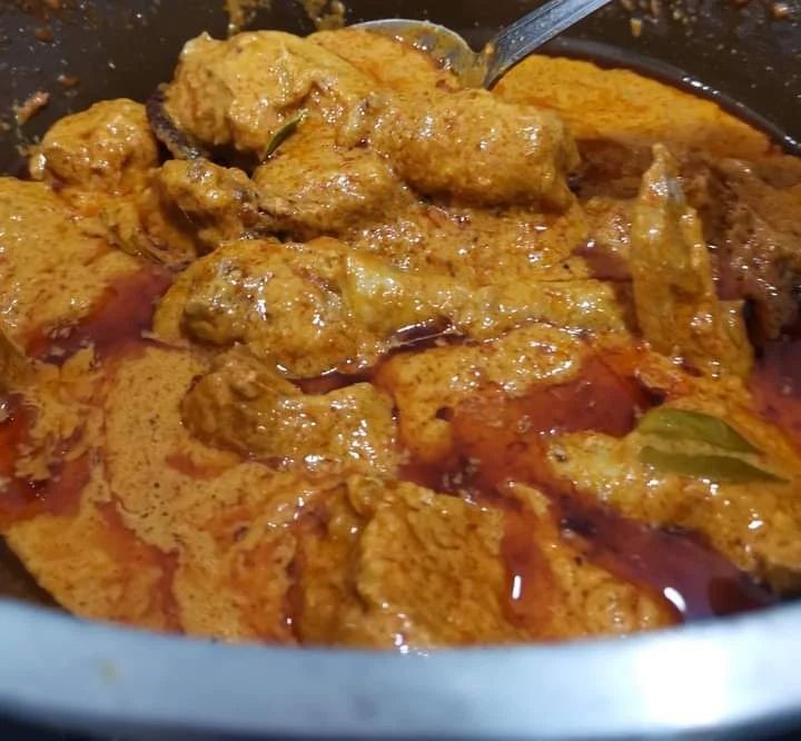 Minang-Style Chicken Curry