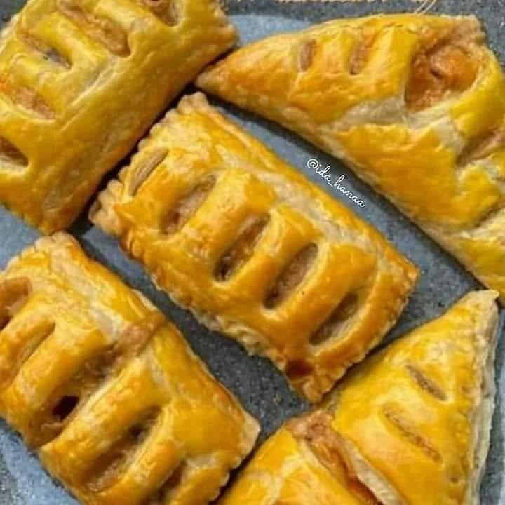 Cheesy Chicken Mushroom Puff
