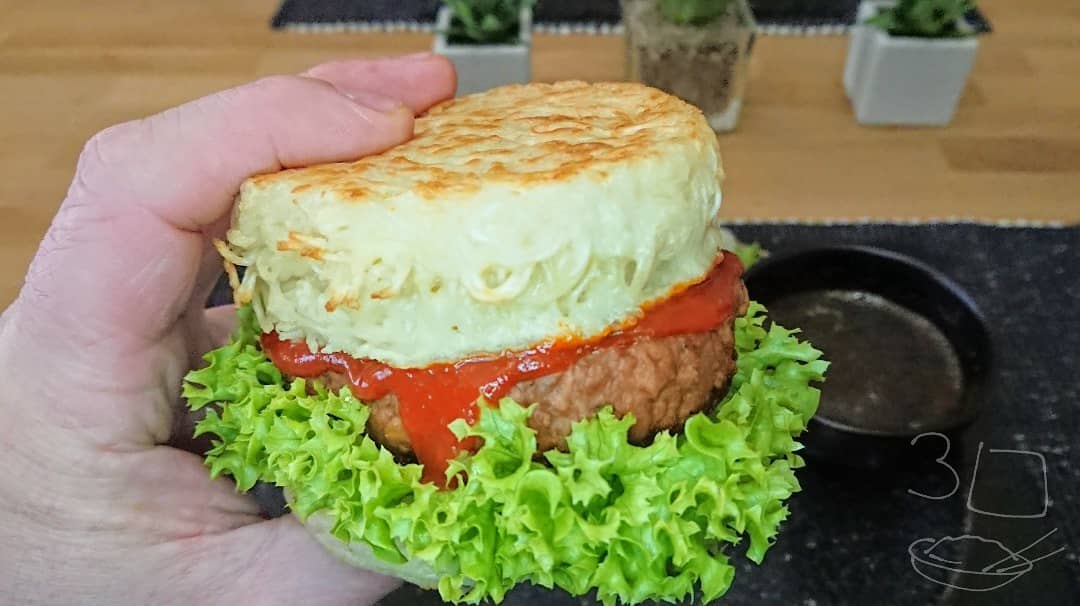 Ramen Burger with Veggie Patty and Broth