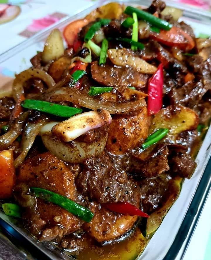 Black Pepper Beef Stir-Fry