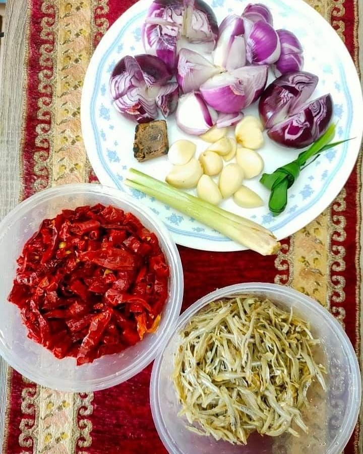 Spicy Malaysian Anchovy Sambal