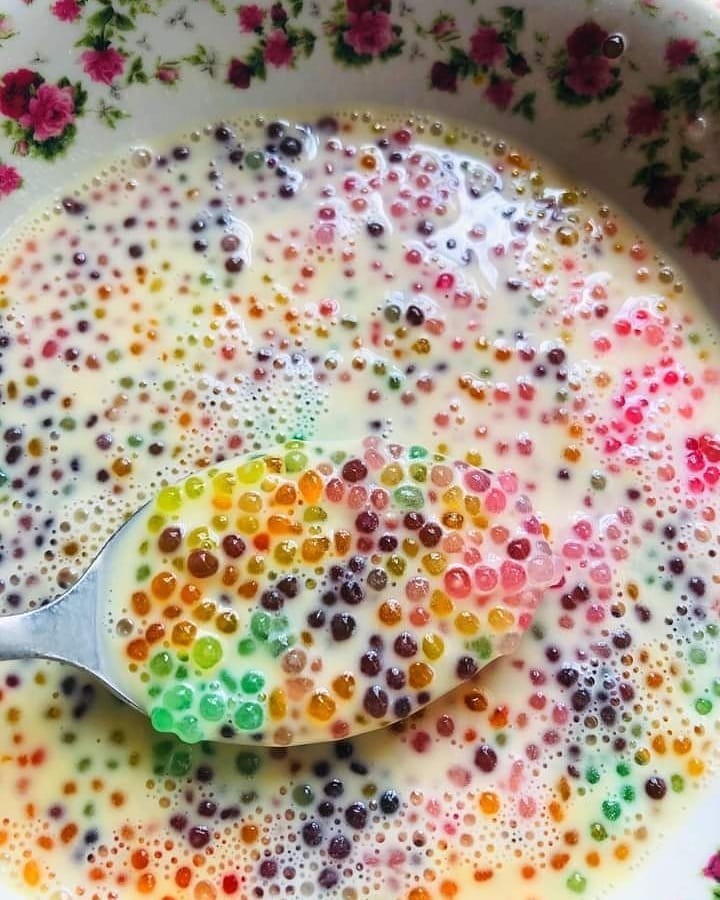 Sago Pearls with Pandan Sauce
