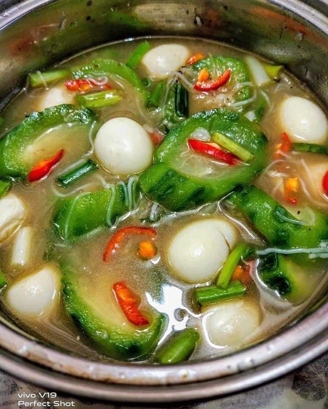 Luffa and Quail Egg Soup