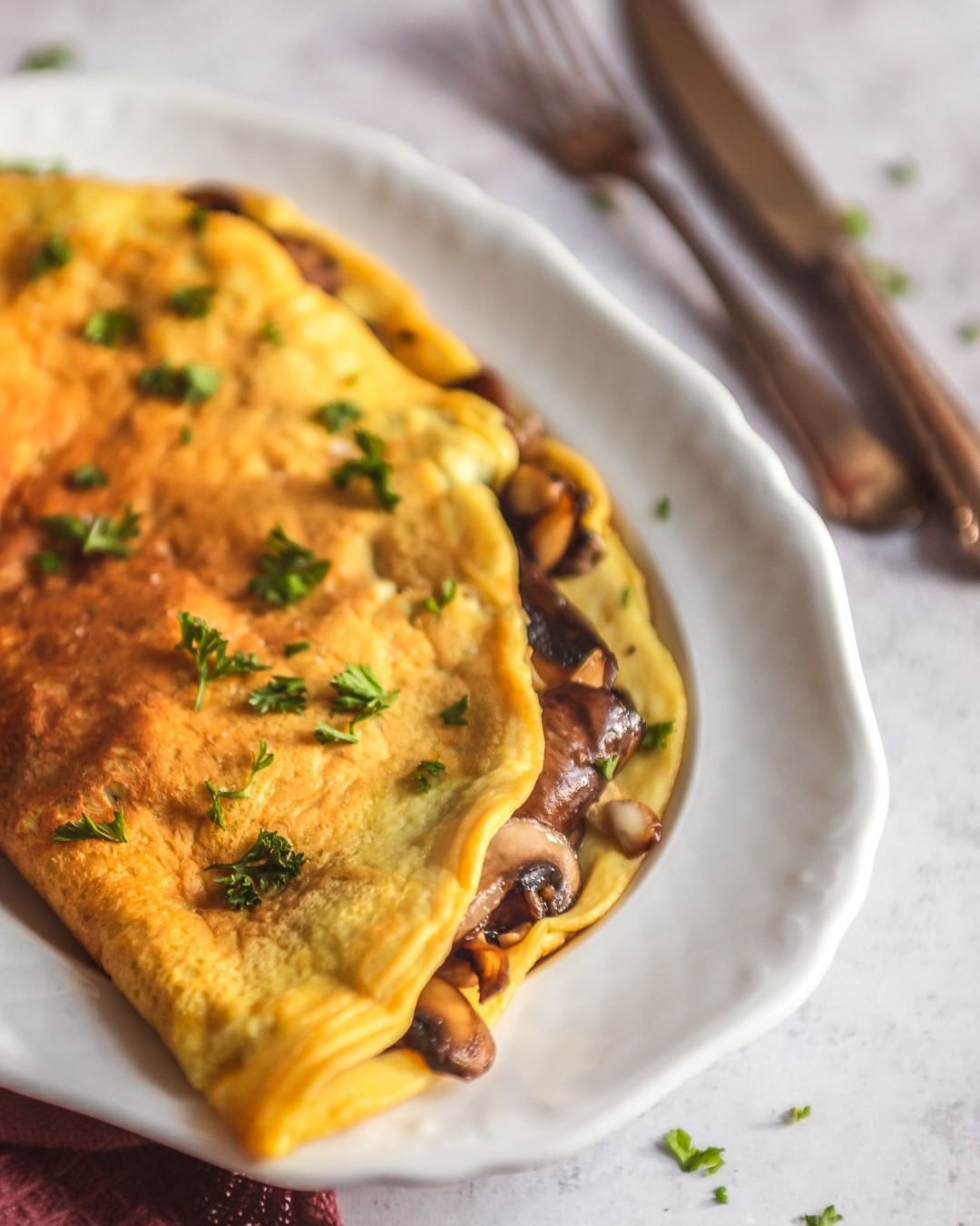 Vegan Omelette with Mushrooms and Parsley