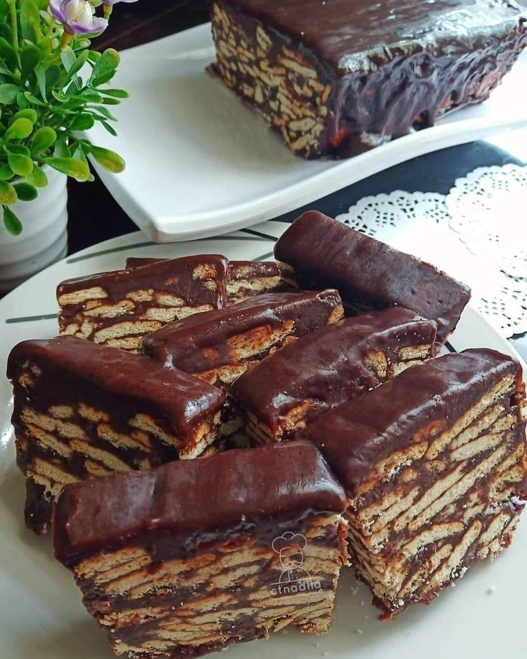 Easy No-Bake Batik Cake