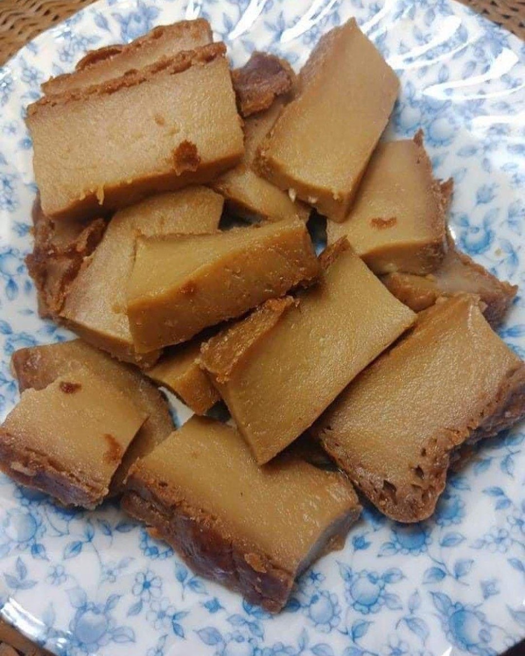 Baked Jawi Rice Flour Cake