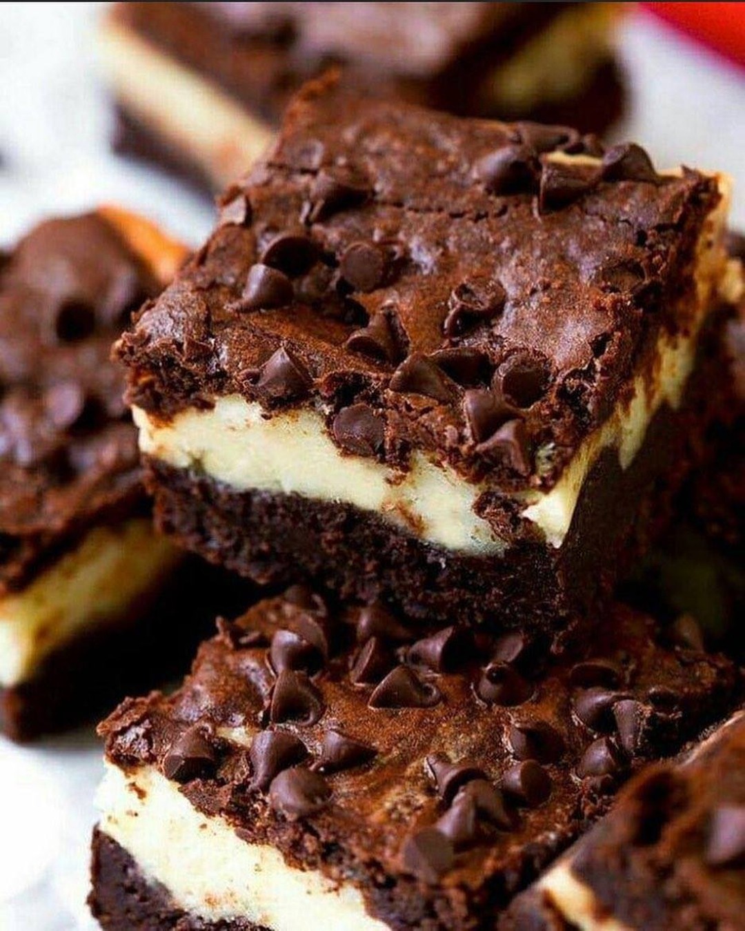 Soft and Delicious Cheesecake Brownies
