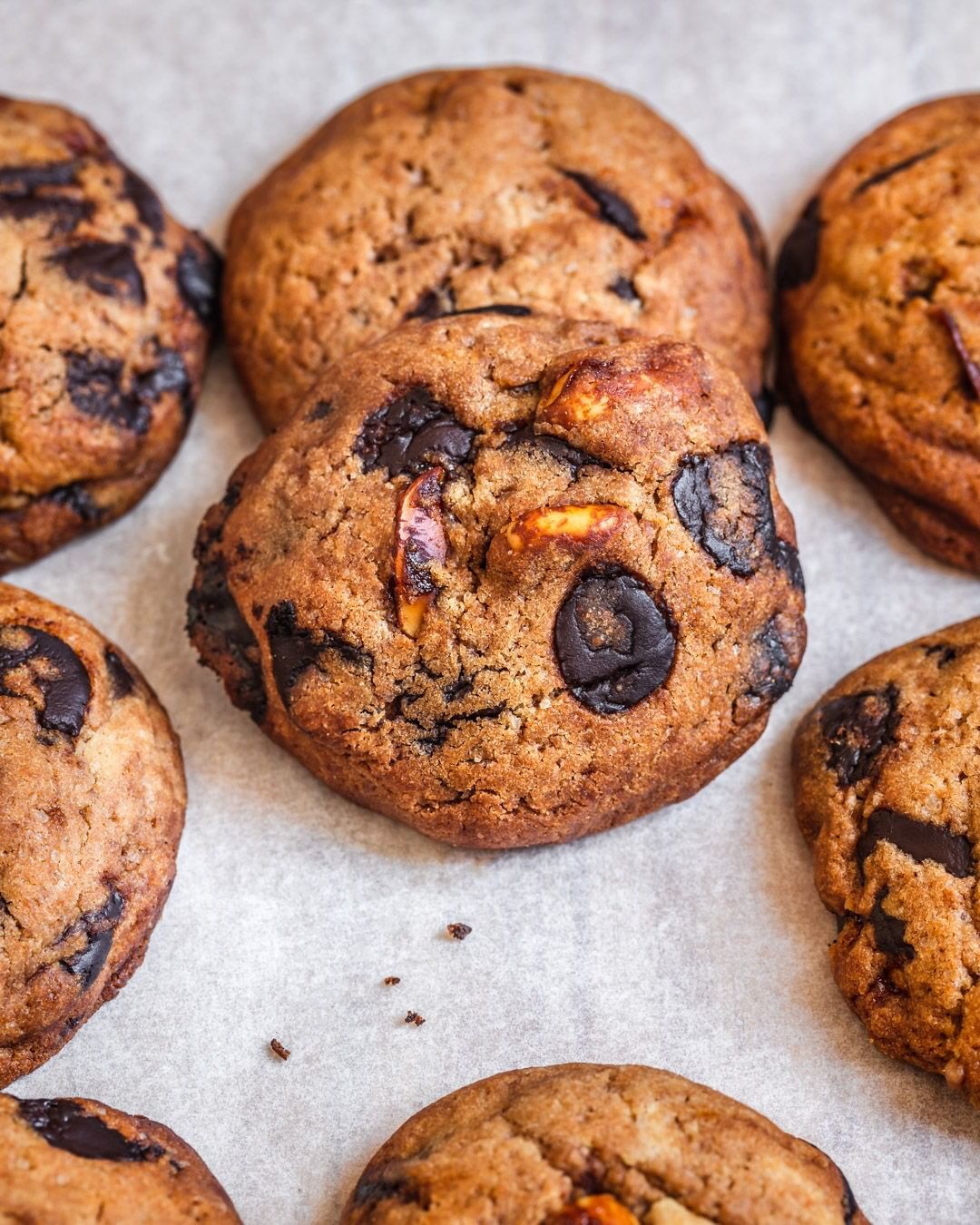 Amazing Peanut and Chocolate Cookies