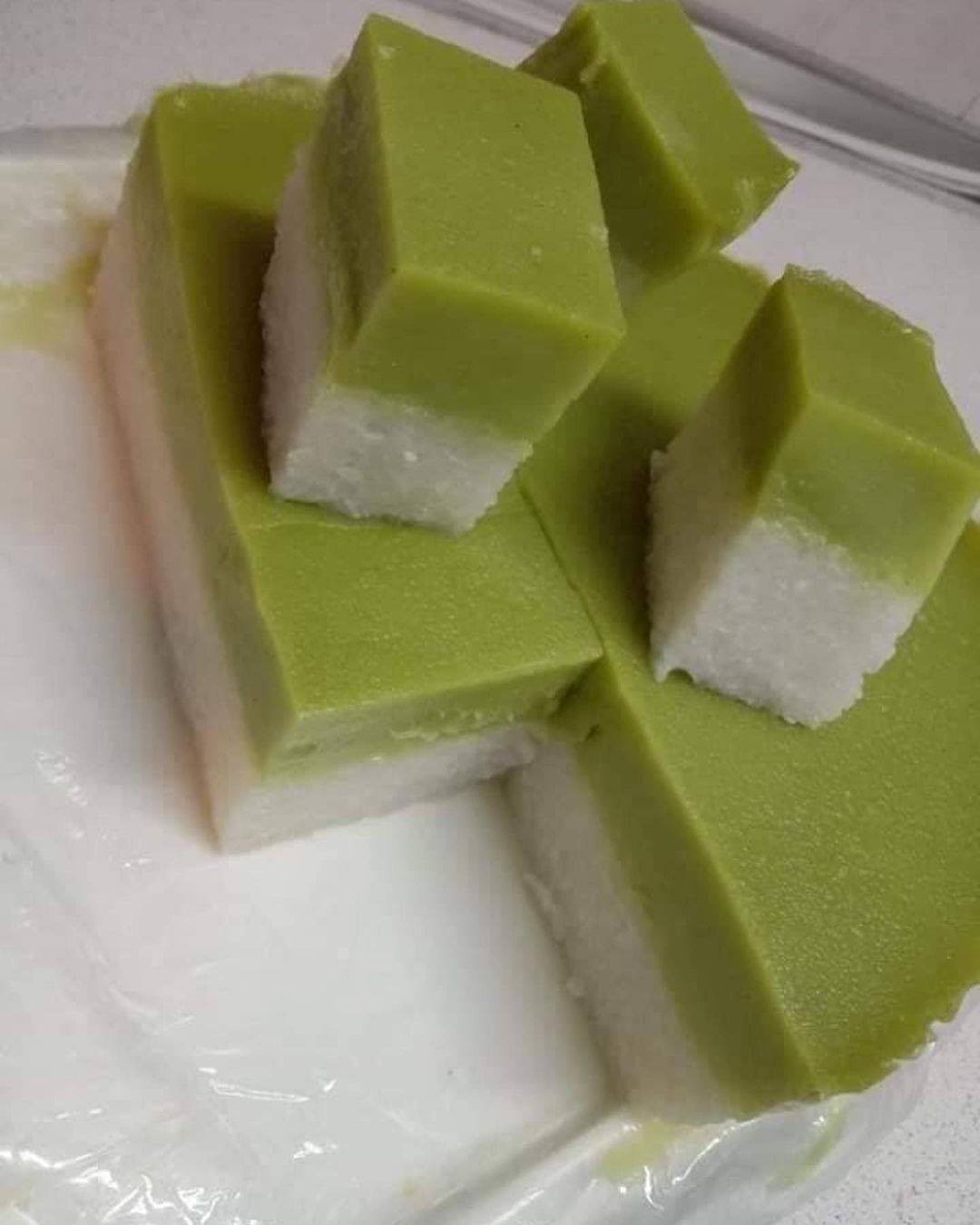 Pandan Layered Glutinous Rice Cake