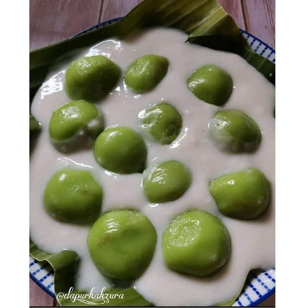 Malaysian Badak Berendam Dessert