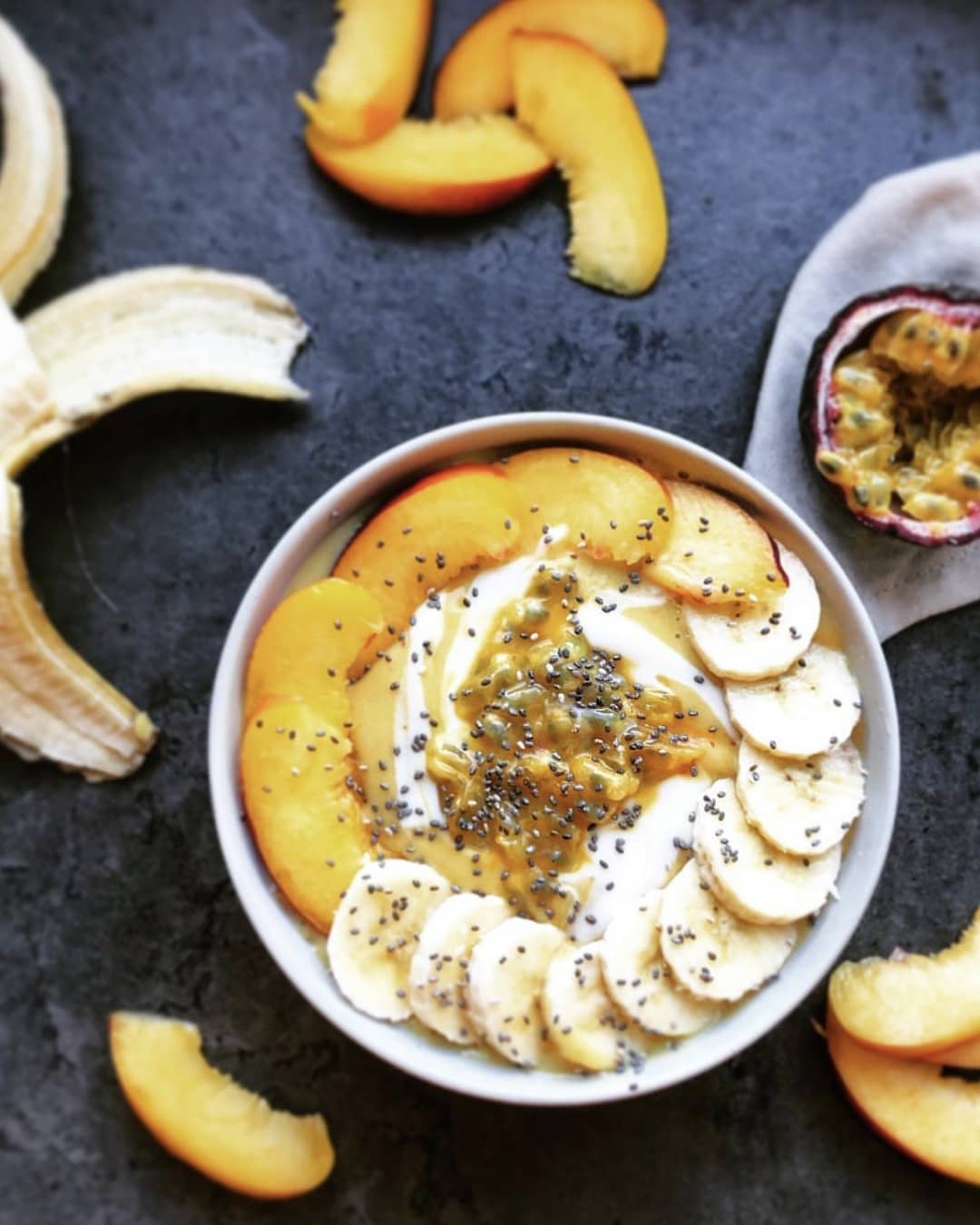 Refreshing Tropical Fruit Smoothie Bowl for Immunity