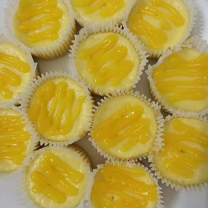 Mini Cheesecake with Biscuit Base